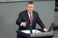 Bundestag entscheidet über Regelung der Sterbebegleitung